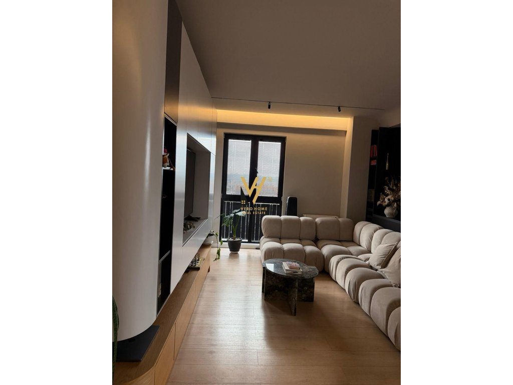 SHITET APARTAMENT 2+1+2+BLK TEK ARLIS, FARMACIA 10-325.000 EURO