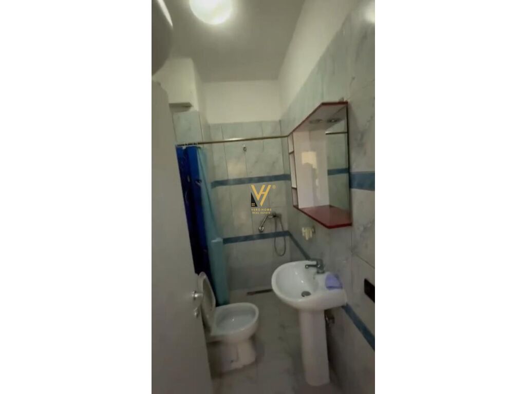 Shitet Apartament 1+1+ballkon te Fresku 50 m2