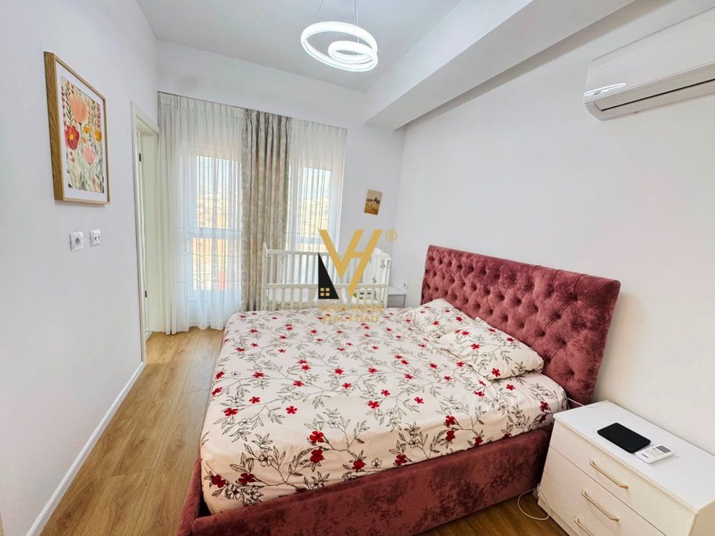 JEPET APARTAMENT 3+1+2+BLK ME QERA TEK REZIDENCA KAIMI 700 EURO 3