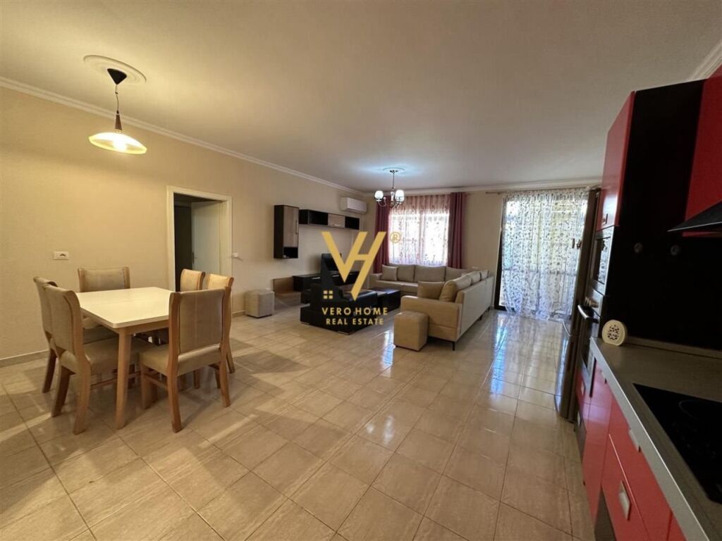 Jepet Apartament 2+1+ballkon me qera te Rruga e Durresit 110 m2 3