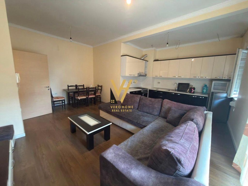JEPET APARTAMENT 2+1+BLK ME QIRA TE DELIJORGJI 55.000 LEKE
