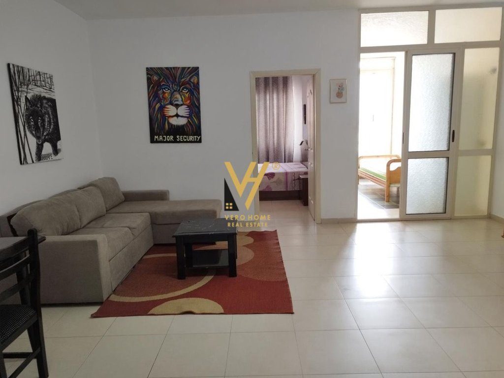 JEPET APARTAMENT 2+1+BLK ME QERA NE YZBERISHT 40.000 LEKE 2