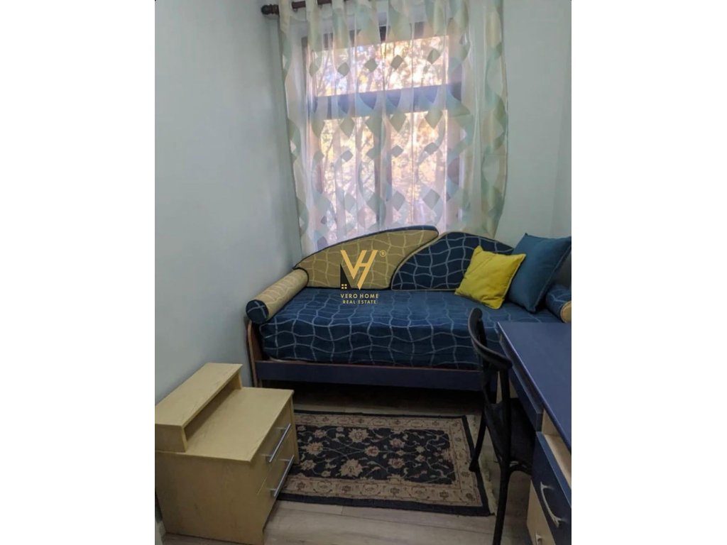JEPET APARTAMENT 2+1 ME QERA TE BLV.GJERGJ FISHTA 63.000 LEKE 3