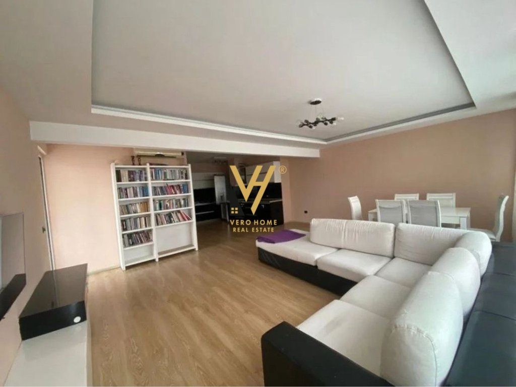 JEPET APARTAMENT 2+1+BLK ME QERA TE RR.DRITAN HOXHA 65.000 LEKE 2