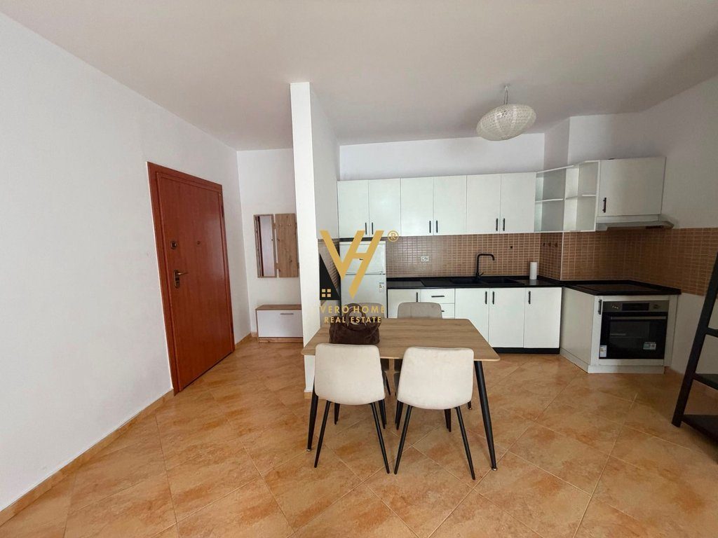 JEPET APARTAMENT 2+1+2+BLK ME QIRA NE DON BOSKO 800 EURO 2