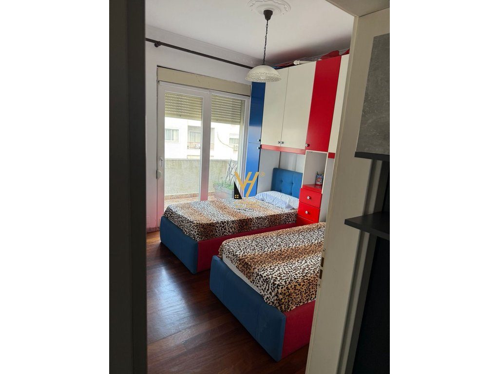 SHITET APARTAMENT 2+1+BLK TE UNAZA E RE 16.000.000 LEKE 4