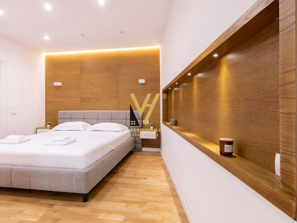 SHITET APARTAMENT 2+1+2+BLK TE ZOGU I ZI 260.000 EURO 4