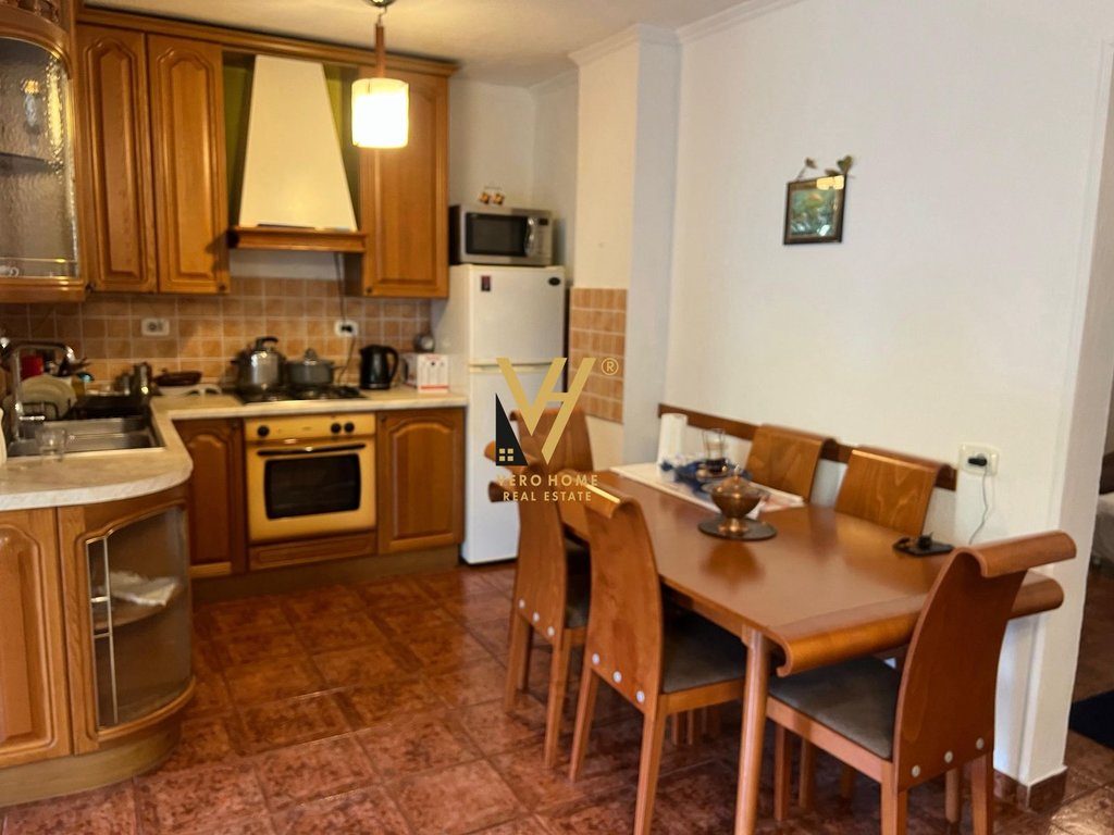 SHITET APARTAMENT 2+1 TE ZOGU I ZI 22.000.000 LEKE 2