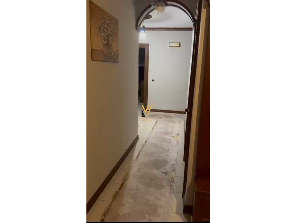 SHITET APARTAMENT 3+1+3BLK NE LAPRAKE 250.000 EURO 2