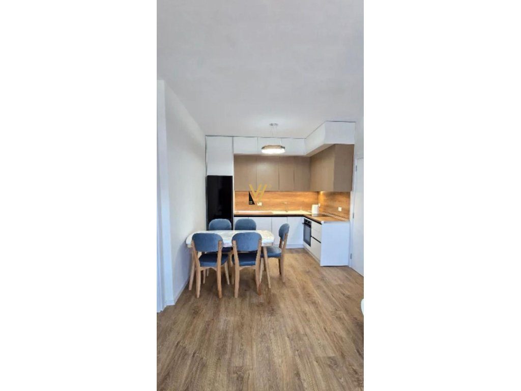 JEPET APARTAMENT 2+1+2+BLK ME QERA TE UNIVERS CITY 60.000 LEKE