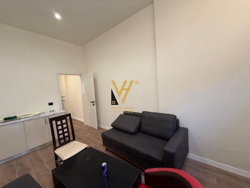 SHITET AMBIENT BIZNESI 222 M2 TE BUNKART 270.000 EURO 4