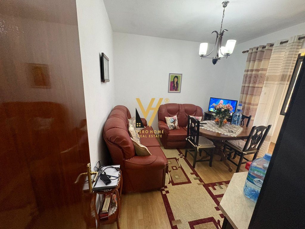 SHITET APARTAMENT 3+1 TE RRUGA BARDHYL 160.000 EURO 3