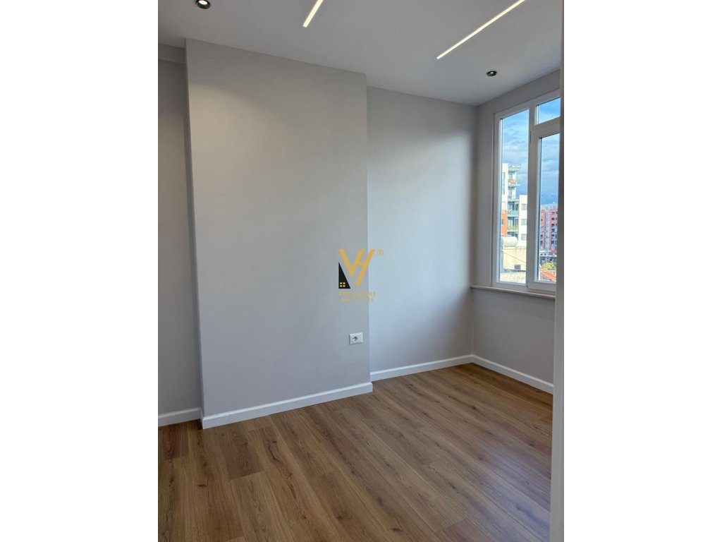 SHITET APARTAMENT 1+1 TE VILA L, ASTIR 88.000 EURO 2