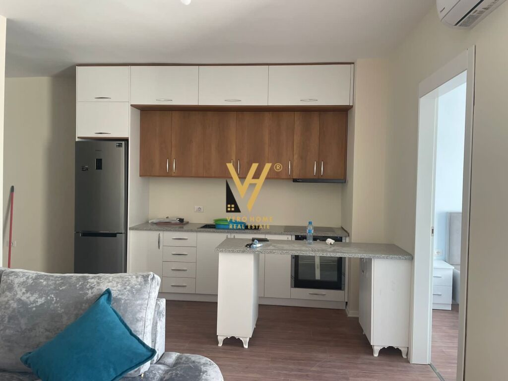 Jepet Apartament 1+1 me qera te Rrethrrotullim Saukut te Vjeter 75 m2 2