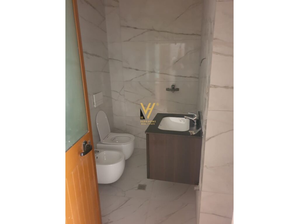 Shitet Apartament 1+1+post parkimi ne Golem , Pran Bonita Residence 47 m2 3