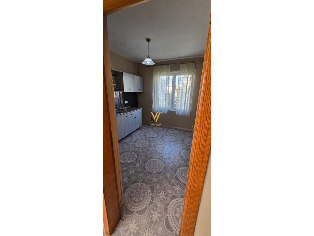 SHITET APARTAMENT 2+1+2BLK TE RR.MUHAMET GJOLLESHA 158.000 EURO 2