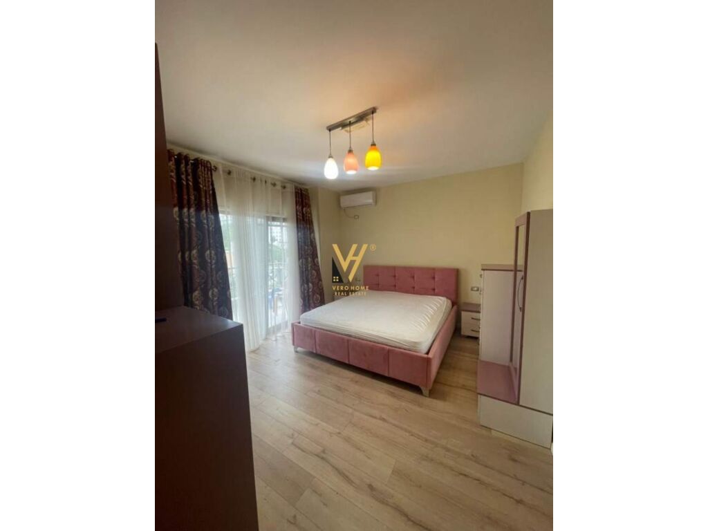 Jepet Apartament 3+1+2+post parkimi me qera te Kopshti Botanik 125 m2