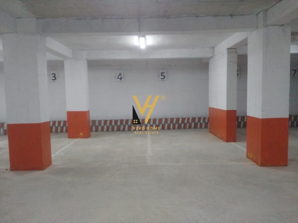 Shitet Apartament 1+1+ballkon te Tregu Elektrik 70 m2