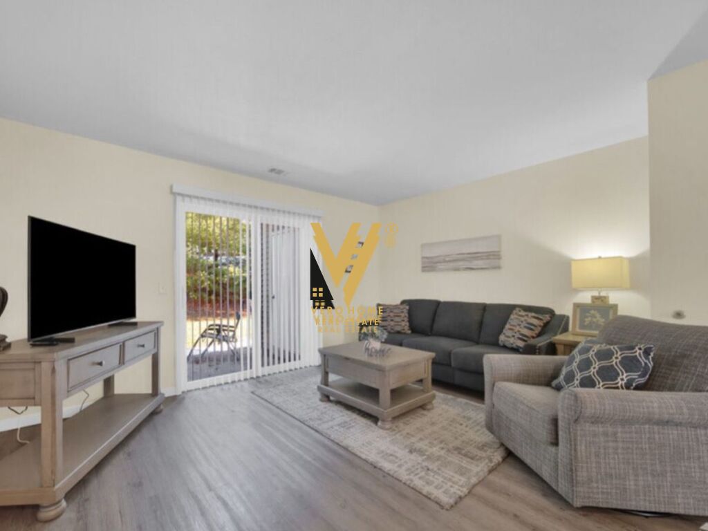 JEPET APARTAMENT 2+1+BLK ME QERA TE RR.BARRIKADAVE 700 EURO