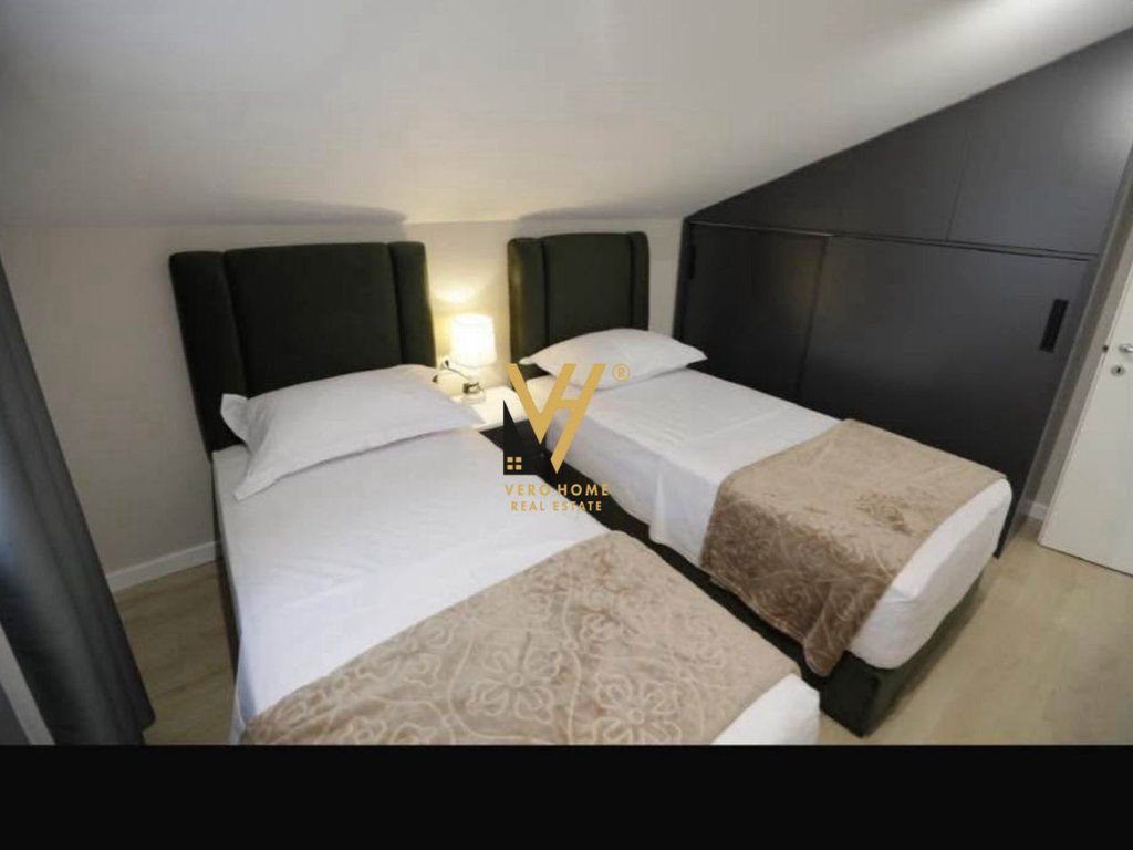 JEPET HYRJE 2+1+BLK ME QIRA TE KODRA E PRIFTIT 75.000 LEKE 4