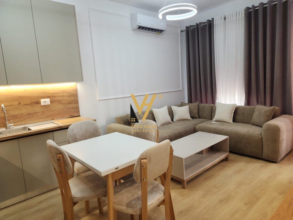 JEPET APARTAMENT 1+1 ME QERA TE KADIU, ALI DEMI 50.000 LEKE