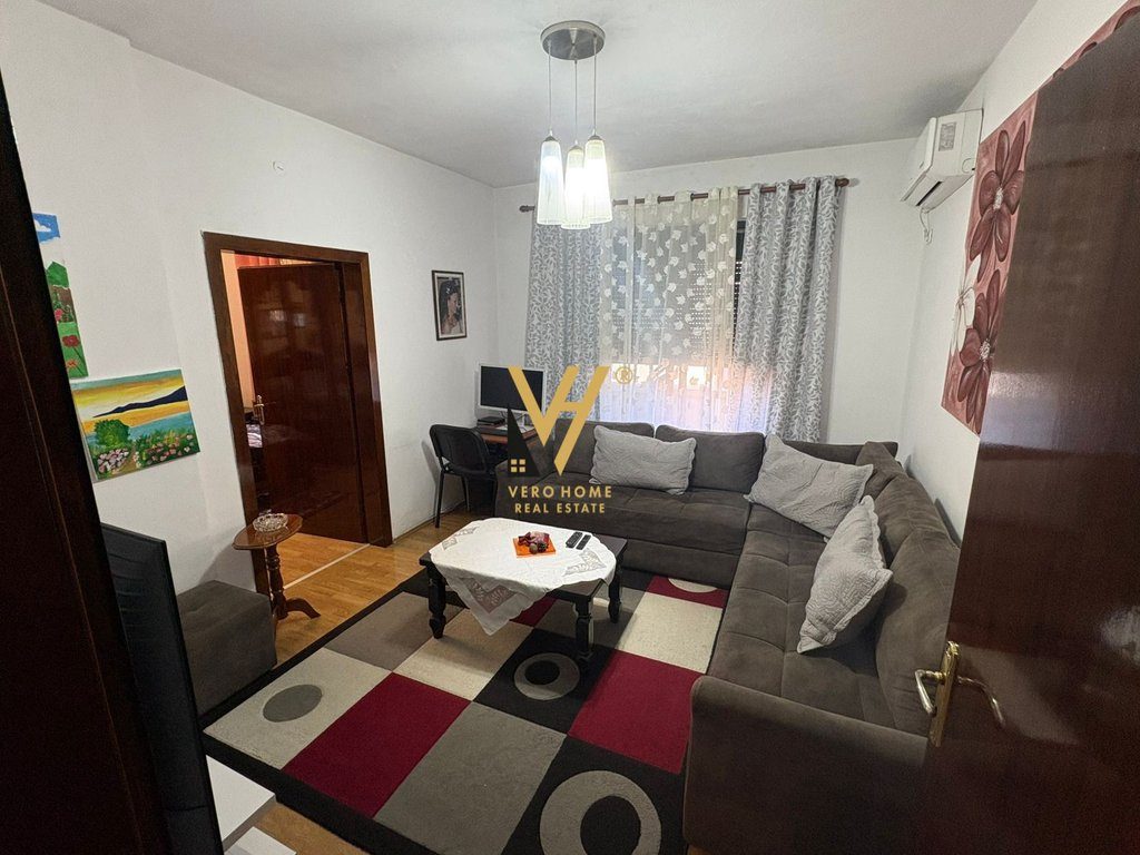 SHITET APARTAMENT 3+1 TE RRUGA BARDHYL 160.000 EURO