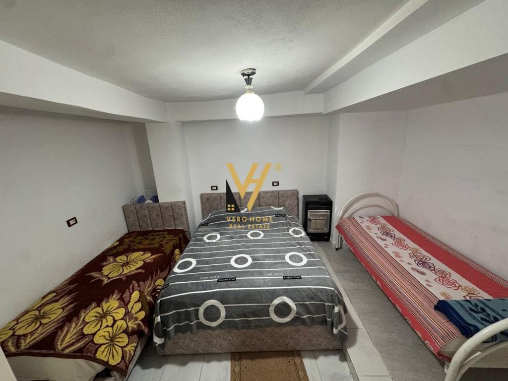 JEPET APARTAMENT 1+1+BLK ME QIRA TE PAZARI I RI 40.000 LEKE 4