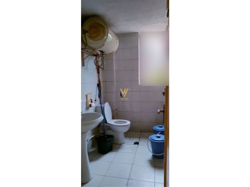 Okazion Shitet Apartament 2+1+ballkon te Rruga Mine Peza 70 m2 3