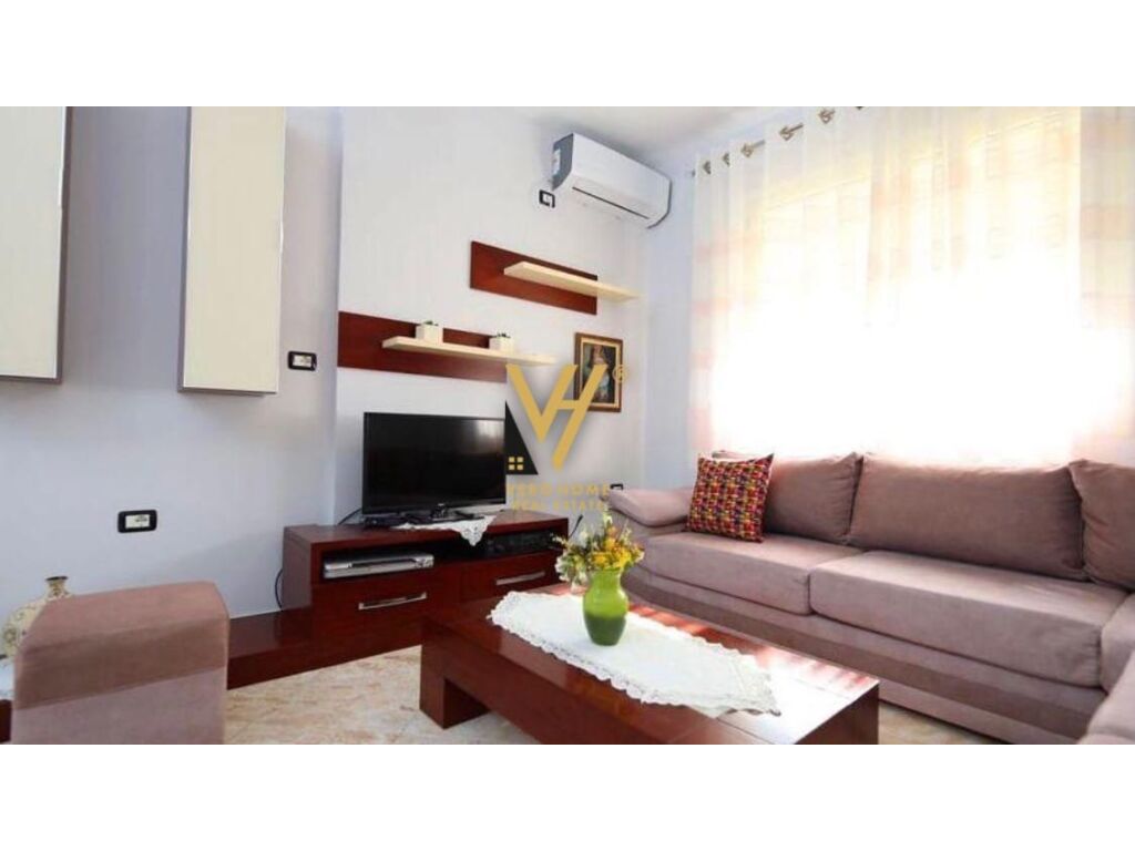 Shitet Apartament 2+1+2 ne Vlore 115 m2 3