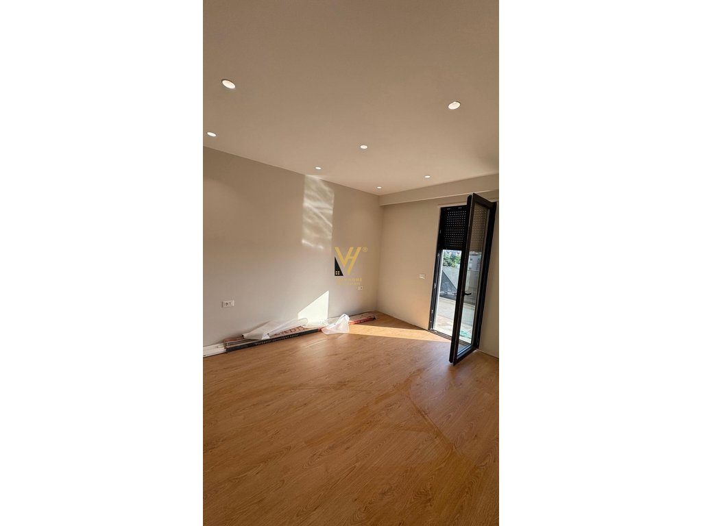 JEPET APARTAMENT 2+1+2+BLK ME QIRA TE DON BOSKO 800 EURO 2