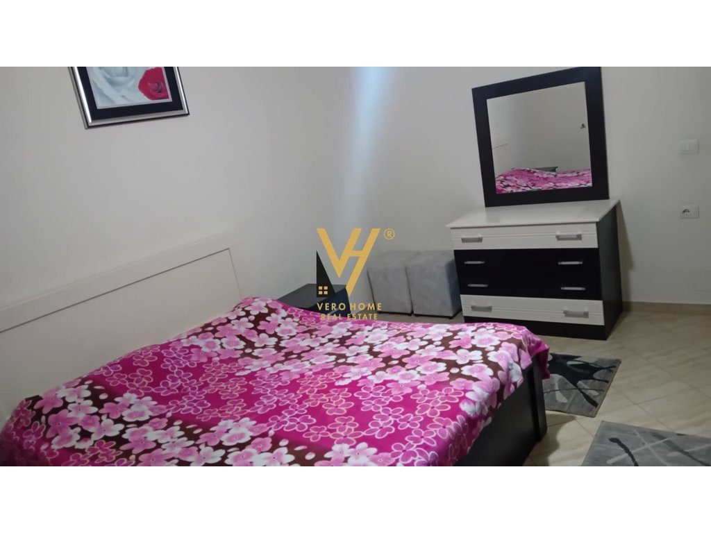 JEPET APARTAMENT 2+1+BLK ME QERA NE SAUK 40.000 LEKE 4