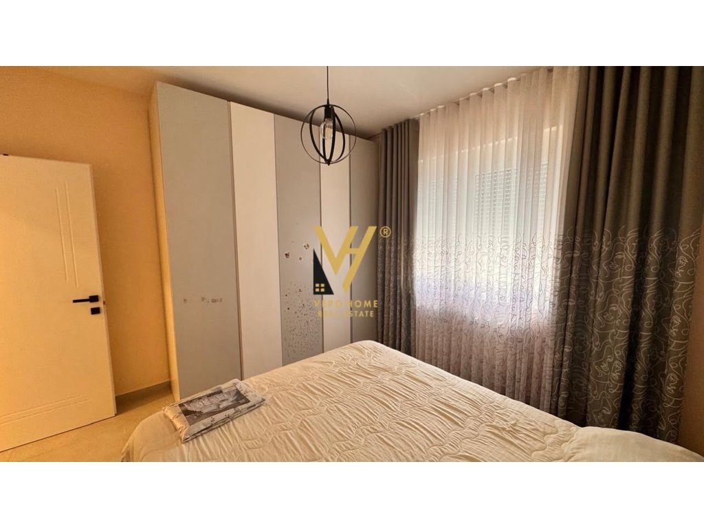 JEPET APARTAMENT 1+1+BLK ME QERA TEK MYSLYM SHYRI 750 EURO 4