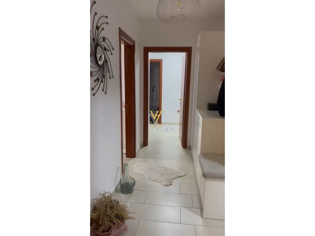 SHITET APARTAMENT 2+1+2 NE MISTO MAME 205.000 EURO 4