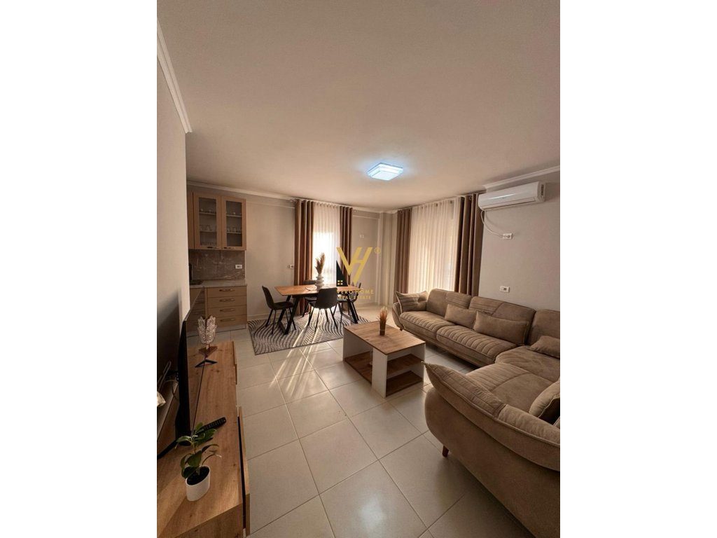 JEPET APARTAMENT 2+1+BLK ME QIRA TE PROKURORIA, QENDER 80.000 LEKE