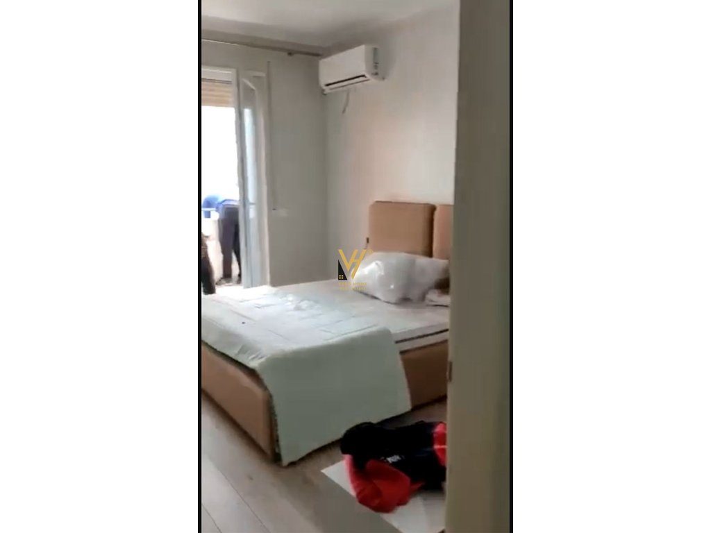 JEPET APARTAMENT 2+1+BLK ME QERA NE YZBERISHT 55.000 LEKE 4