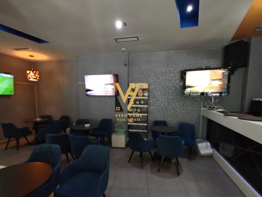 Shitet lokal ne Yzberisht 116 m2 3
