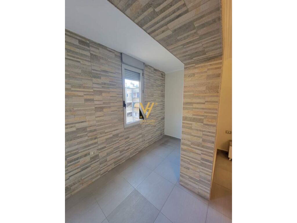 Jepet Apartament 1+1 me qera te Bulevardi Zhan Dark 60 m2