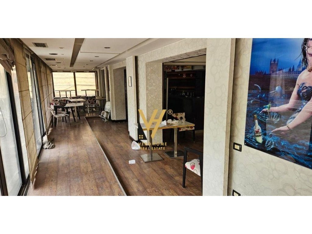 JEPET AMBIENT BIZNESI 204M2 ME QERA TE RR.SAMI FRASHERI 1.000 EURO 4
