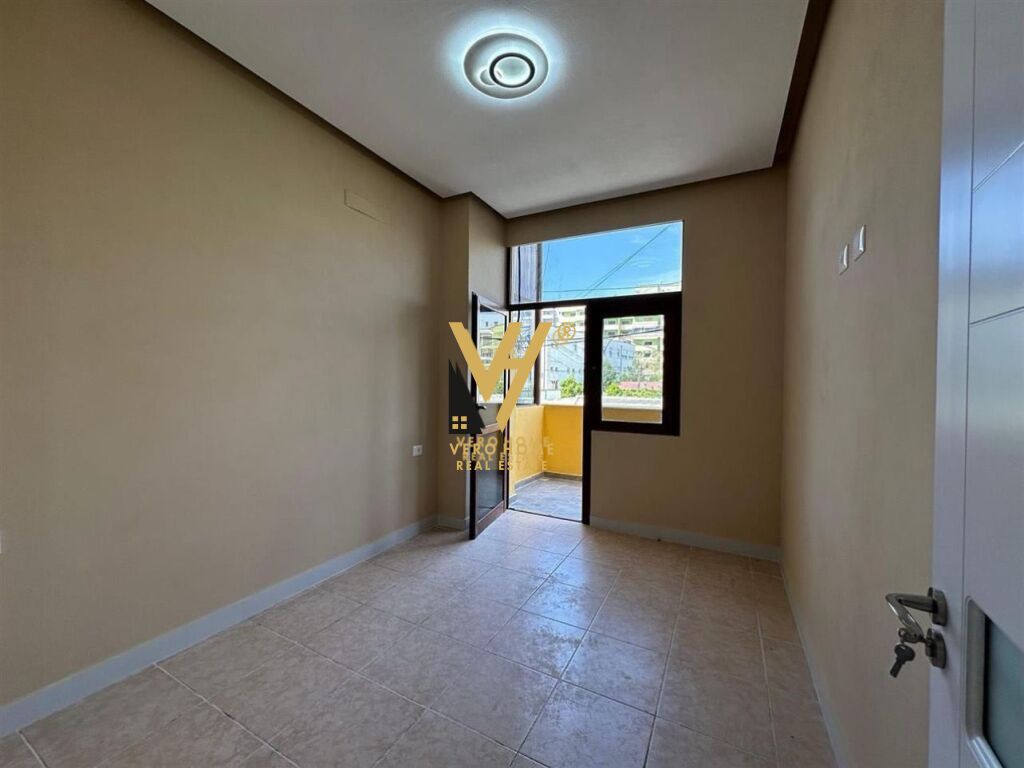 SHITET APARTAMENT 3+1+BLK NE DURRES 120.000 EURO 4