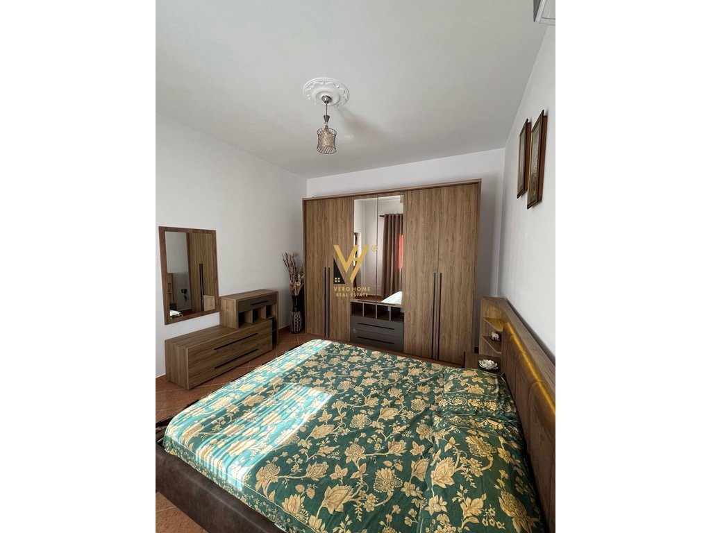 JEPET APARTAMENT 2+1+BLK ME QERA TE SIRI KODRA 50.000 LEKE 4