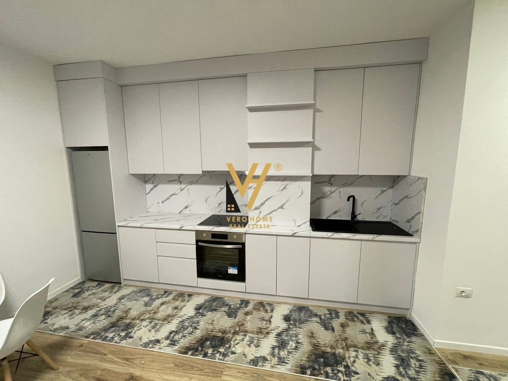 JEPET APARTAMENT 1+1+BLK TE RR.DRITAN HOXHA 60.000 LEKE 2