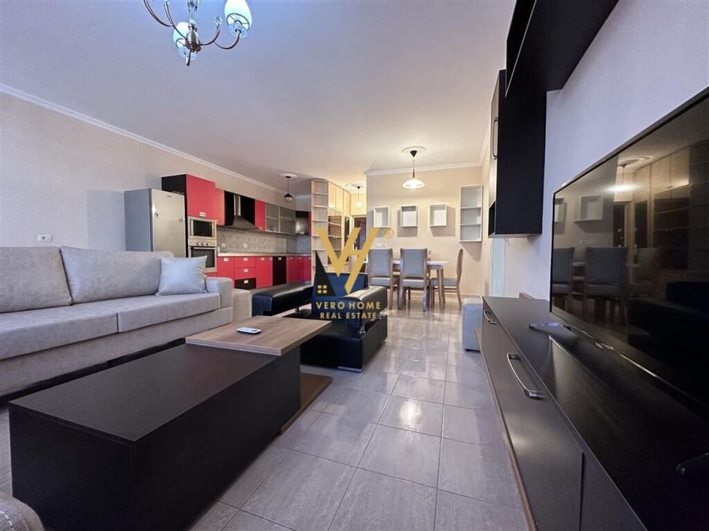 Jepet Apartament 2+1+ballkon me qera te Rruga e Durresit 110 m2 2