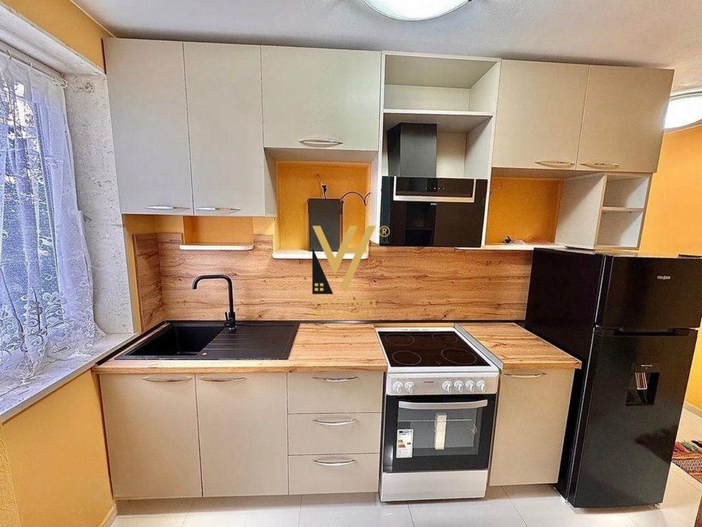 JEPET APARTAMENT 2+1 ME QERA TEK SHESHI WILLSON 750 EURO 4