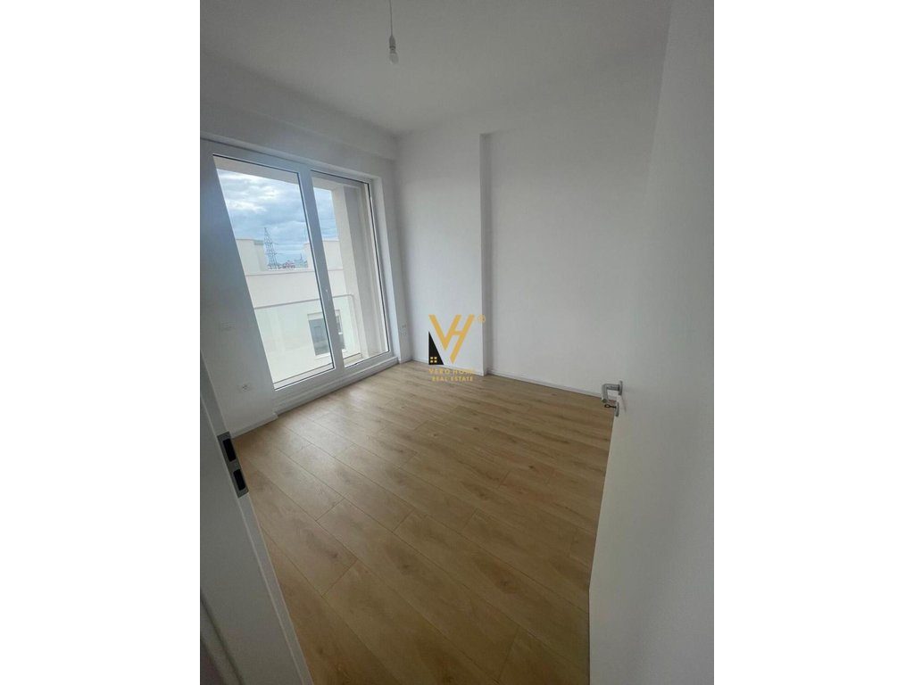 JEPET VILE 197M2 ME QERA, FARKE 1.200 EURO 2