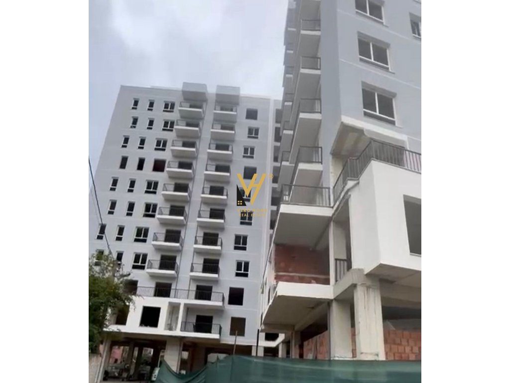 SHITET APARTAMENT 1+1+BLK TE QSUT, RRUGA E DIBRES 116.000 EURO 1