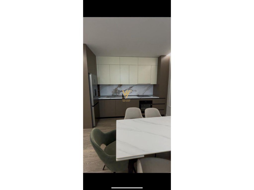 JEPET APARTAMENT 2+1 ME QIRA TE ROSE GARDEN, TEG 1.100 EURO 3