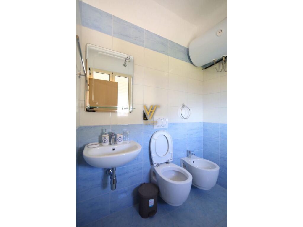Shitet Apartament 2+1+2 ne Vlore 115 m2