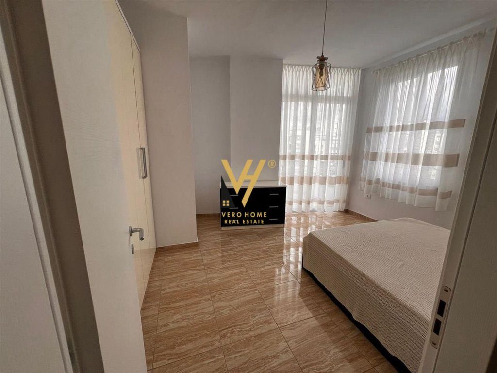 JEPET APARTAMENT 3+1+BLK ME QERA TEK PALLATET FRATARI, ASTIR 600 EURO 3