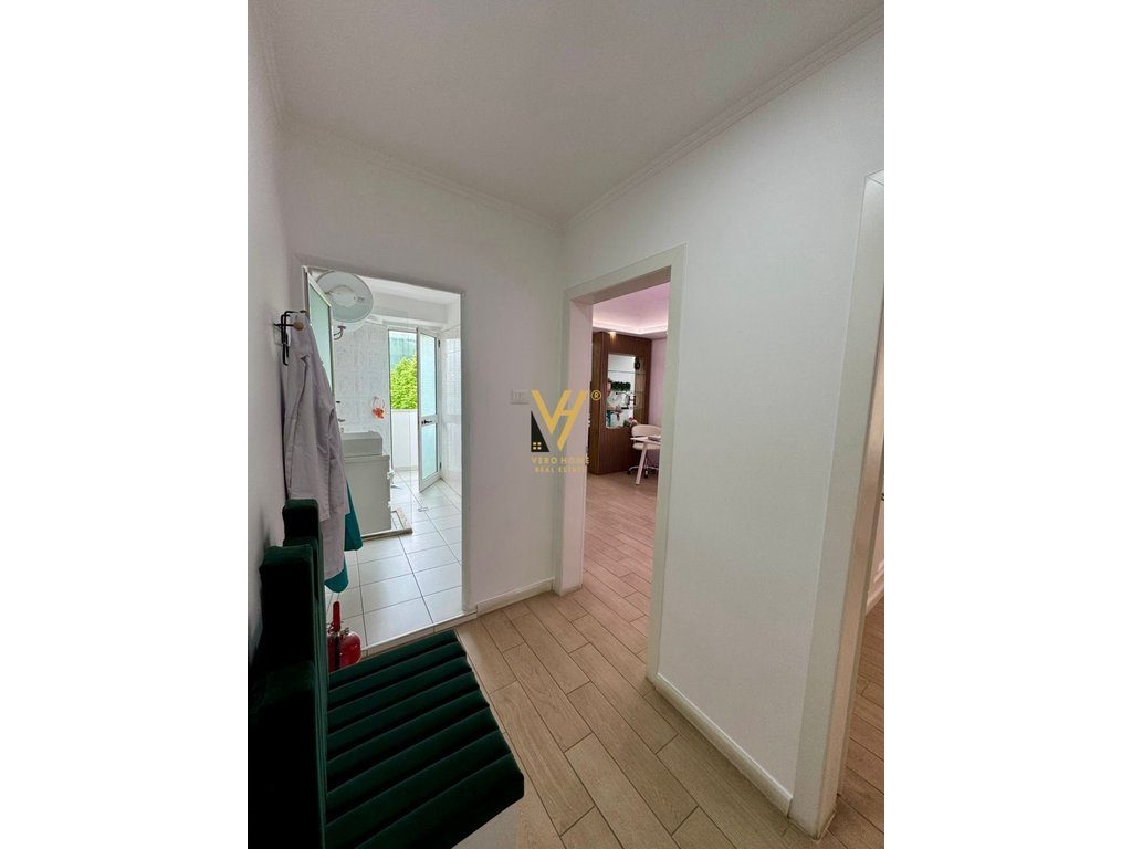 JEPET AMBIENT 68 M2 ME QERA NE VASIL SHANTO 750 EURO 3