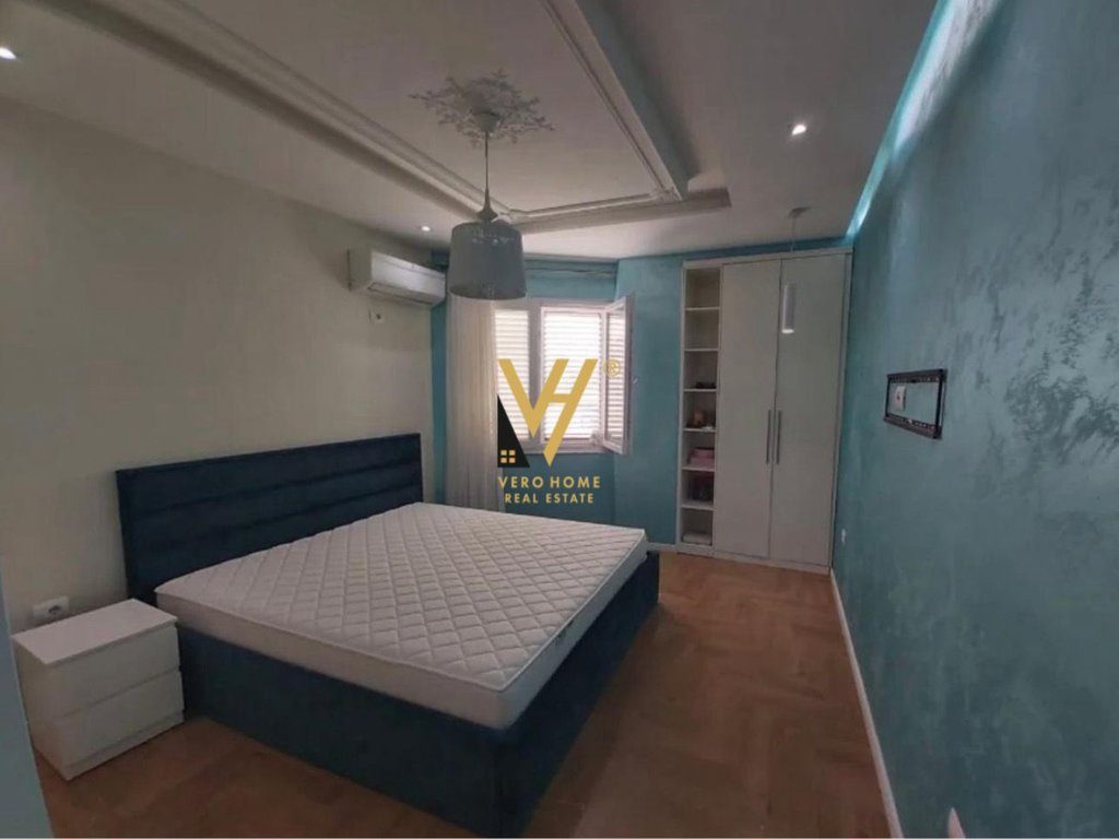 JEPET APARTAMENT 2+1+BLK ME QIRA TE ISH TREGU ELEKTRIK 55.000 LEKE 3